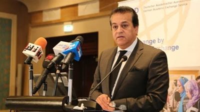 وزير التعليم العالي يوضح تفاصيل مشروع قانون تعيين الهيئة المعاونة