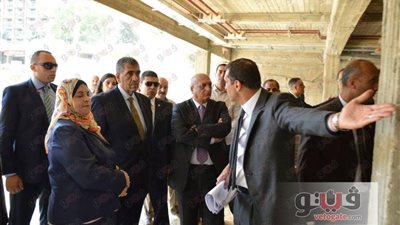 وزير قطاع الأعمال العام يتفقد أعمال التطوير بفندق ماريوت القاهرة
