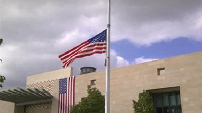 سفارة الولايات المتحدة بالكويت تحذر رعاياها بعد طعن أمريكي