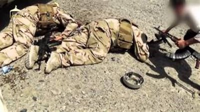 «داعش» ينتج فيلما وثائقيا بعنوان «على منهاج النبوة».. «البغدادي»: سنحطم صنم الديمقراطية ونكشف زيفها.. أدعو القضاة والأطباء للهجرة إلى «دولة الخلافة» لتعليم المج