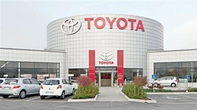 تويوتا تطلق خدمات الاتصال اللاسلكي في سيارات 2021