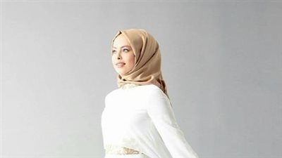 بالصور.. أحدث تصميمات فساتين كتب الكتاب للمحجبات في 2017