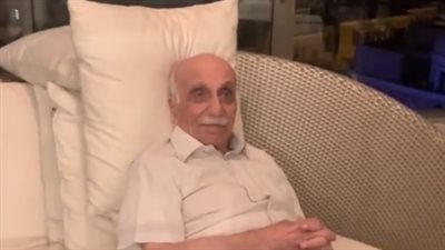 وفاة والد المطربة اللبنانية دومينيك حوراني