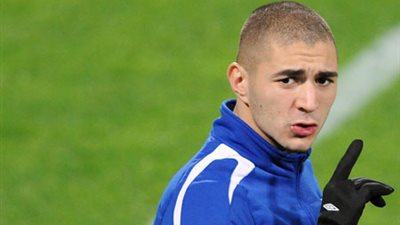 أرسنال يرصد ٢٤ مليون يورو لضم كريم بنزيمة