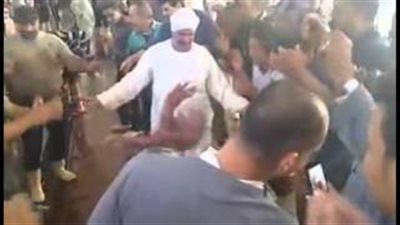 بالفيديو.. «وصلة رقص» داخل مجزر دمنهور