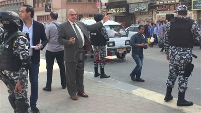 مدير أمن القليوبية يتفقد الخدمات الأمنية ويوجه بحل مشكلات المواطنين (صور)