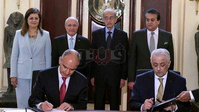 «التعليم» تشتري 30 قاموسا و5740 فيديو لشرح مواد العلوم