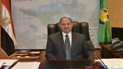 إقامة مدفنين صحيين ومحطتين للتخلص من القمامة في الفيوم