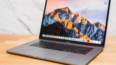 رصد جهاز MacBook Pro بحجم 16 إنش في الإصدار التجريبي من macOS