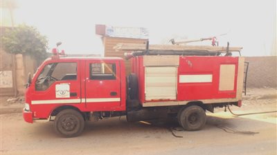 3 سيارات إطفاء للسيطرة على حريق عقارات المنطقة السادسة ببورسعيد