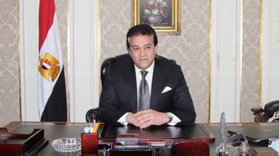 وزير التعليم العالى يبحث التعاون مع سفير العراق بالقاهرة