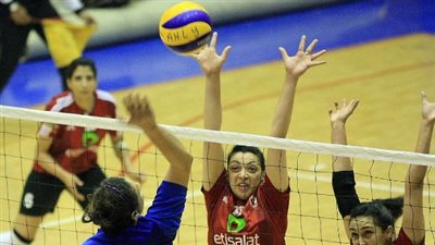 غدًا.. «آنسات الأهلي» يلتقي الشمس في نهائيات دوري الطائرة