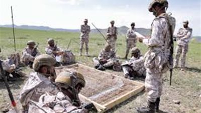 بريطانيا وأمريكا تنقذان 300 جندي من القوات الخاصة المحاصرة بسوريا