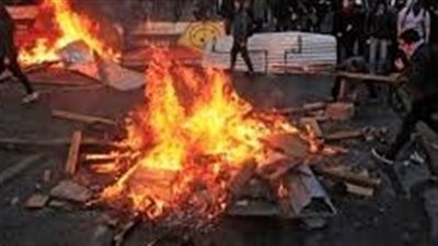 احتجاجات تشيلي تتسبب في مصرع 3 أشخاص حرقًا وتعليق حركة الطيران