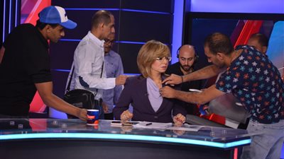 استعدادات لميس الحديدي للحلقة الأولى من 