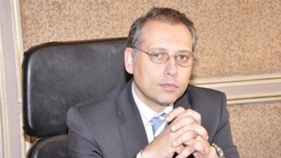 سفير مصر ببيروت: وفرنا الدعم لـ 140 مصريا فضلوا مغادرة لبنان