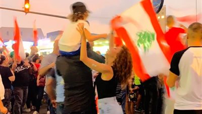 ميريام فارس تشارك في تظاهرات لبنان (صور)