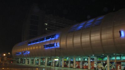 إجراءات تأمين وصول المنتخب تعطل الحركة المرورية بمطار القاهرة