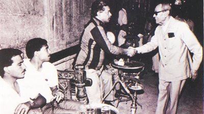 نجيب محفوظ يحكي ذكريات طفولته في رمضان