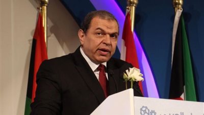 مصري يحصل على 400 ألف جنيه مستحقاته عن عمله بالسعودية