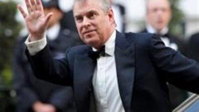 نجل ملكة بريطانيا يتزوج مطلقته 