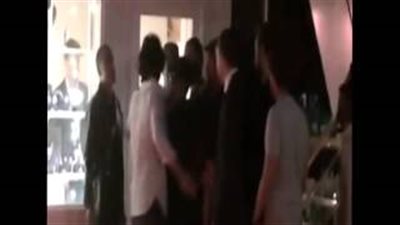 بالفيديو.. جاستين بيبر يستفز بلوم بنشر صورة زوجته بالبكيني