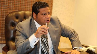 «عبد اللاه» يطالب «الوزراء» بمد فترة تنفيذ مشروعات البناء 3 أشهر