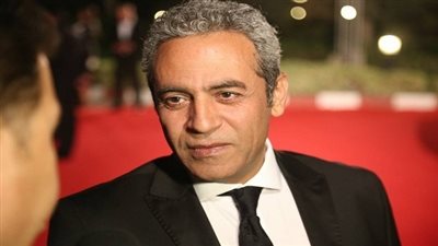 صبرى فواز يحصل على إجازة 3 أيام من التصوير بسبب وفاة شقيقه