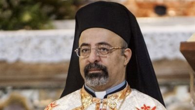 باخوم يخاطب الكهنة والرهبان لإرسال البيانات لحضور قداس «فرانسيس»