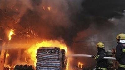 النيابة تنتهى من معاينة حريق مصنع قطن بكرداسة