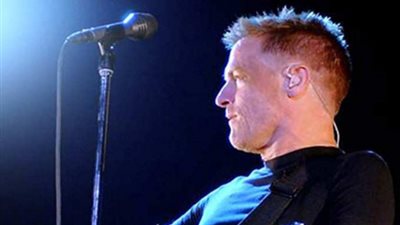 المصريون يعتذرون لـ«جيتار» براين آدامز.. نيفين: «نأمل ألا يتكرر ذلك».. محمد: «الرموز والأرقام من أسرار كهنة الجمارك أحفاد الفراعنة».. ومغني الروك يرد: «أحب مصر وأتطل