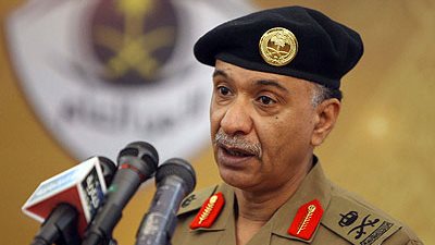 اليمن تسلم السعودية 8 مطلوبين بينهم امرأة