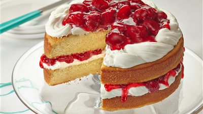 اسهل طريقة لعمل الكيك| طريقة عمل فيكتوريا كيك الإنجليزية من الشيف نيفين