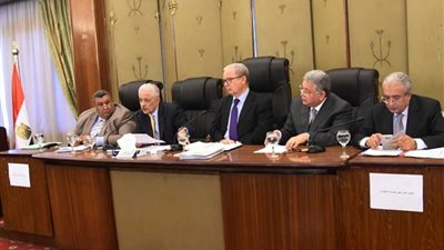 موازنة البرلمان: انخفاض ملحوظ في سعر الدولار العام المالي المقبل