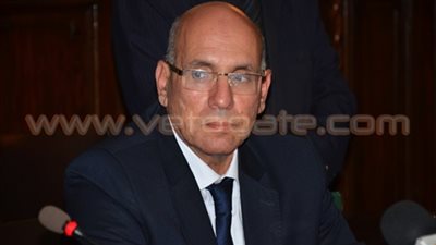 تأجيل محاكمة صلاح هلال في رشوة «وزارة الزراعة» للغد