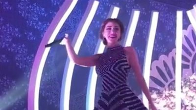 ميريام فارس ترقص على أغنية خليجية.. وجمهورها: «زي المروحة»