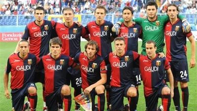 جنوة الإيطالي يقيل مدربه لسوء النتائج