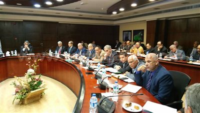 «الجيوشي» يبدي استياءه من ضعف إيراد السكة الحديد