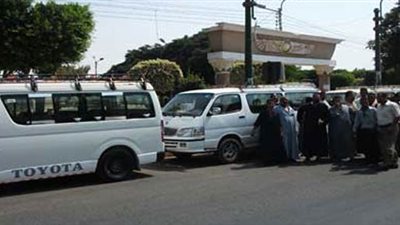 سائقو ميكروباصات الجيزة يُضربون عن العمل  بسبب 