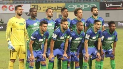 وصول لاعبي المقاصة لبتروسبورت في 