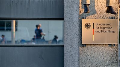 التحقيق في حالة فساد «محتملة» بالمكتب الاتحادي للجوء في ألمانيا