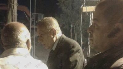 بالصور.. بدء إصلاح خط مياه الوراق في حضور محافظ الجيزة