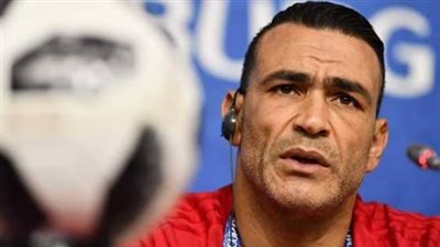 تعليق ناري من عصام الحضري على تأجيل مباريات الدوري