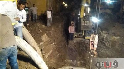 بالصور.. تفاصيل أزمة انقطاع المياه عن 7 مناطق بالجيزة.. كسر خط 1200 بالوراق بسبب أعمال حفر محور روض الفرج.. استمرار الشفط 12 ساعة.. المحافظ : عودة المياه فجرا ونتابع الإصلاح لحظة بلحظة