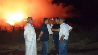 حريق هائل في مستودع لقش الأرز بعزبة المناشر بكفر الشيخ (صور)