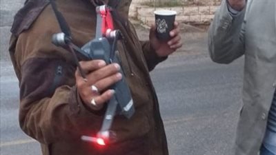 ببندقية صيد.. لبناني يسقط طائرة إسرائيلية مسيرة (صورة)