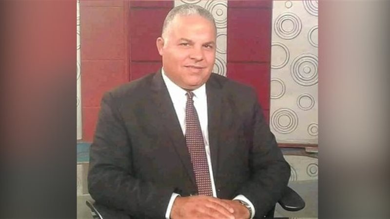 الدكتور خالد خلف