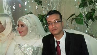 بالصور.. محمود وآية في القفص الذهبي بعد رحلة حب