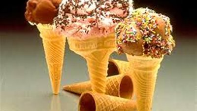 استشاري تغذية: الآيس كريم ينشط المخ ويقي من سرطان القولون