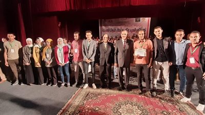جامعة الوادي الجديد تحصد المركز الثاني في مؤتمر مصر تستطيع بطلابها